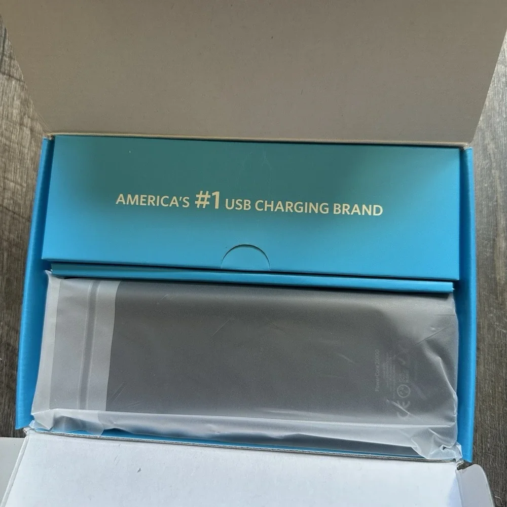 BRAND‎ NEW Anker PowerCore 20100 Power Bank - Black Model A1271 Fast